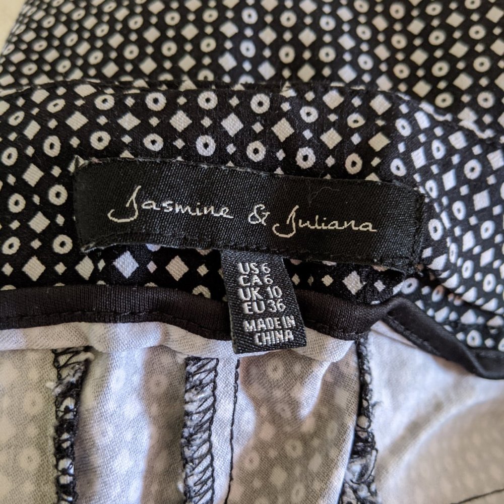 🌿3/$15 Jasmine and Juliana Cropped Pants - Picture 5 of 5